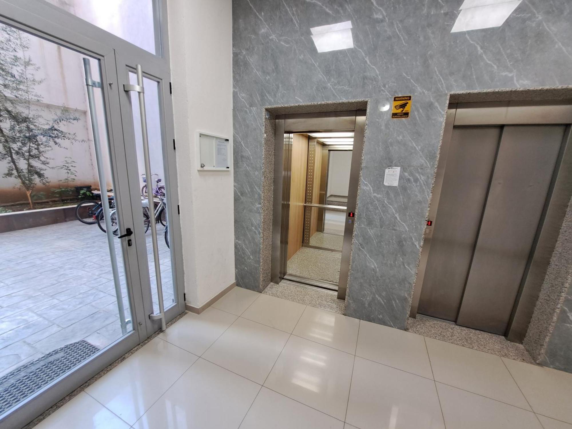 Pazari Luxury Central Apartment 地拉那 外观 照片