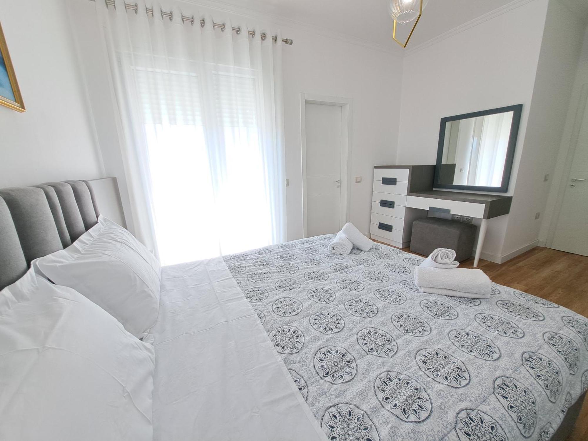 Pazari Luxury Central Apartment 地拉那 外观 照片