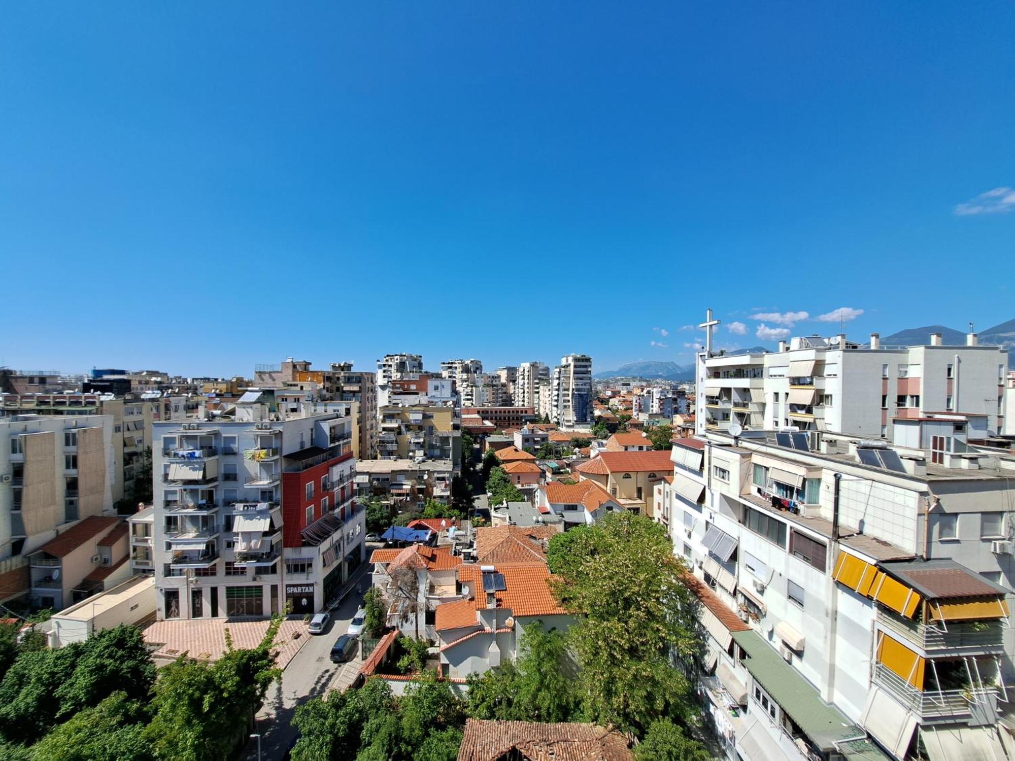 Pazari Luxury Central Apartment 地拉那 外观 照片