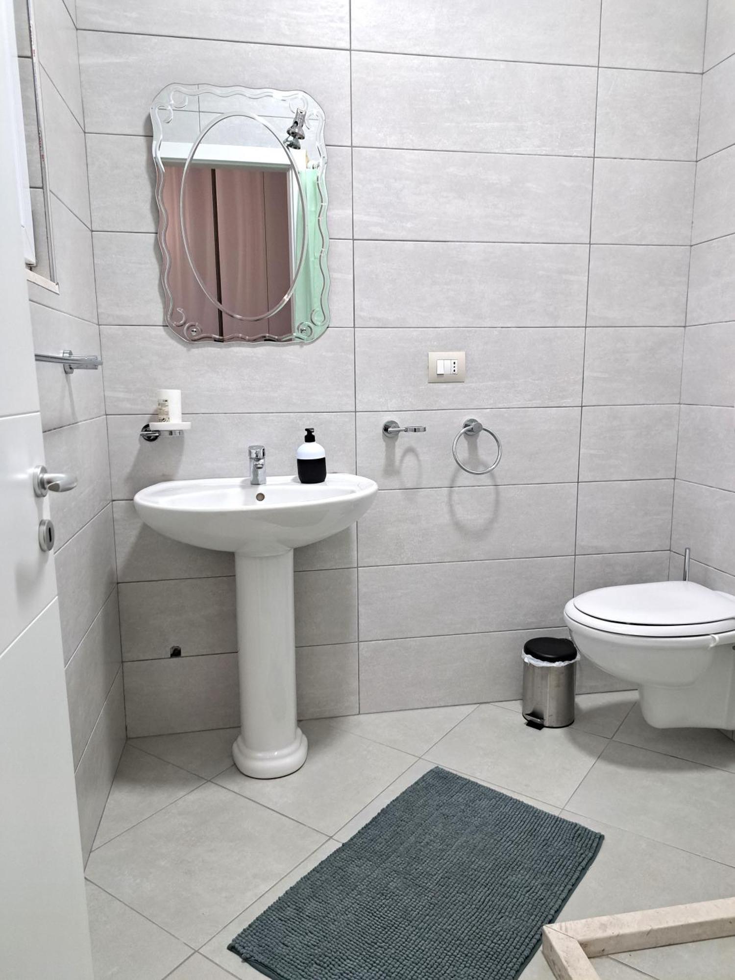 Pazari Luxury Central Apartment 地拉那 外观 照片