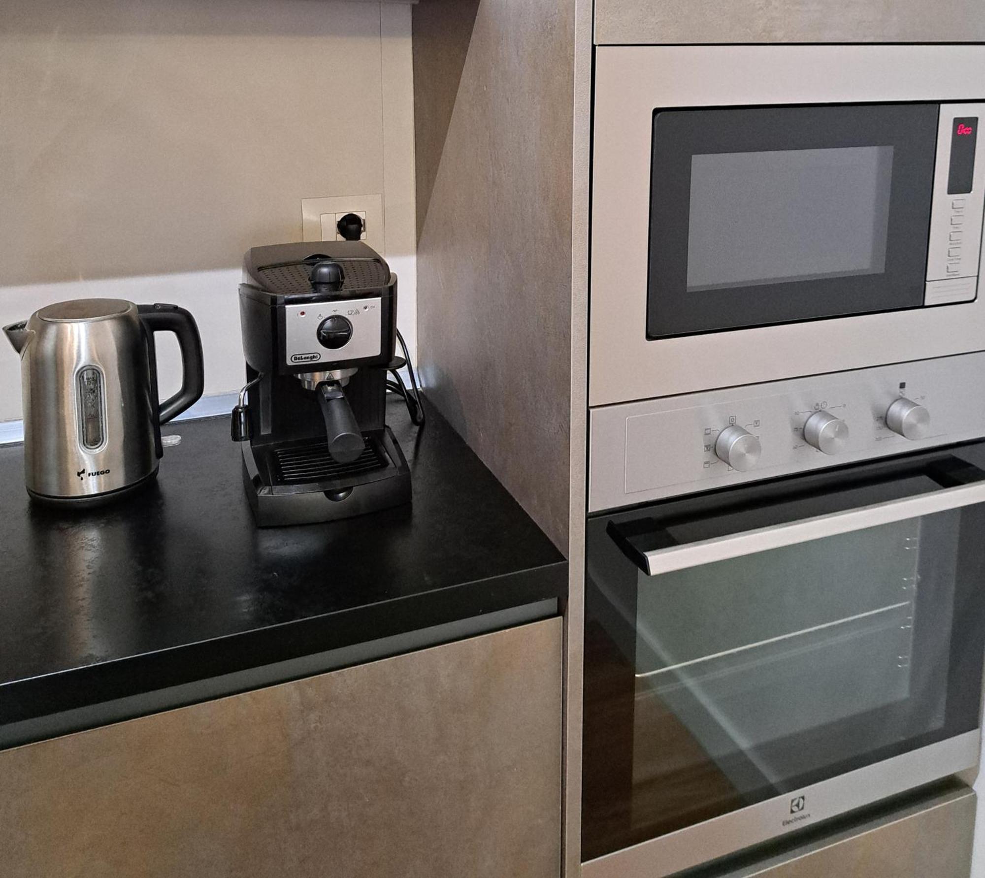 Pazari Luxury Central Apartment 地拉那 外观 照片